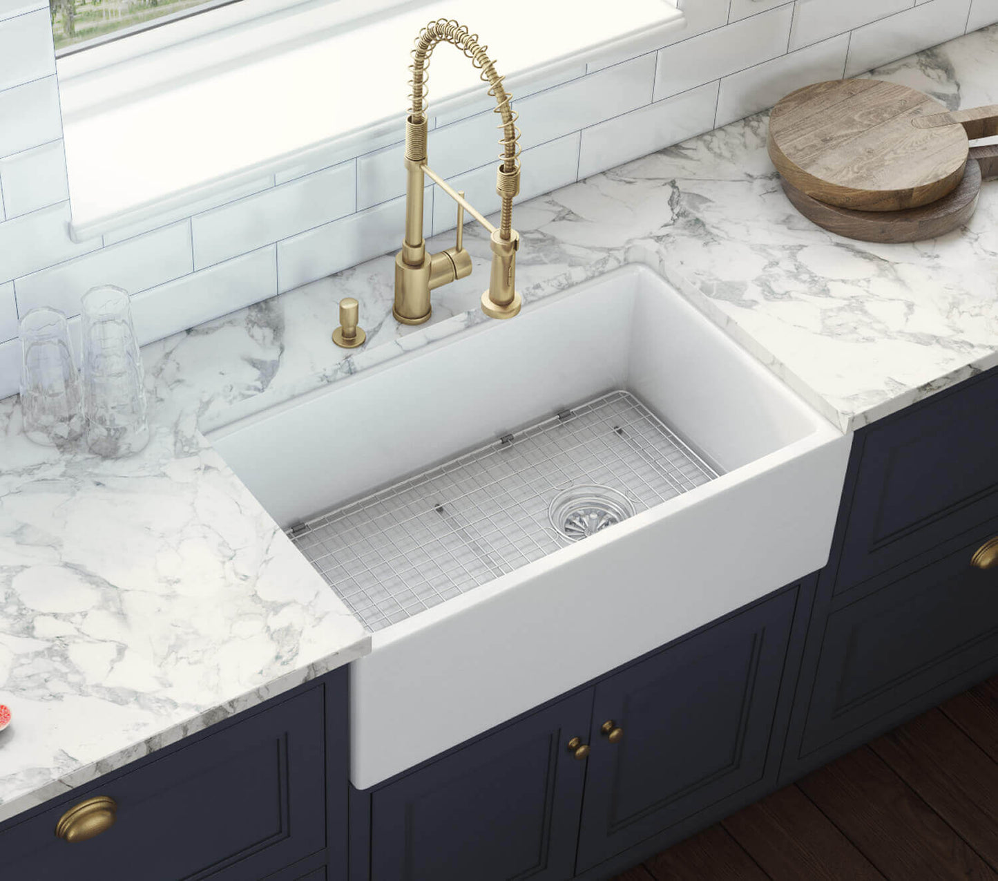 Ruvati 30-inch Fireclay Farmhouse Offset Drain Kitchen Sink Single Bowl White - Right Drain - RVL2018WR