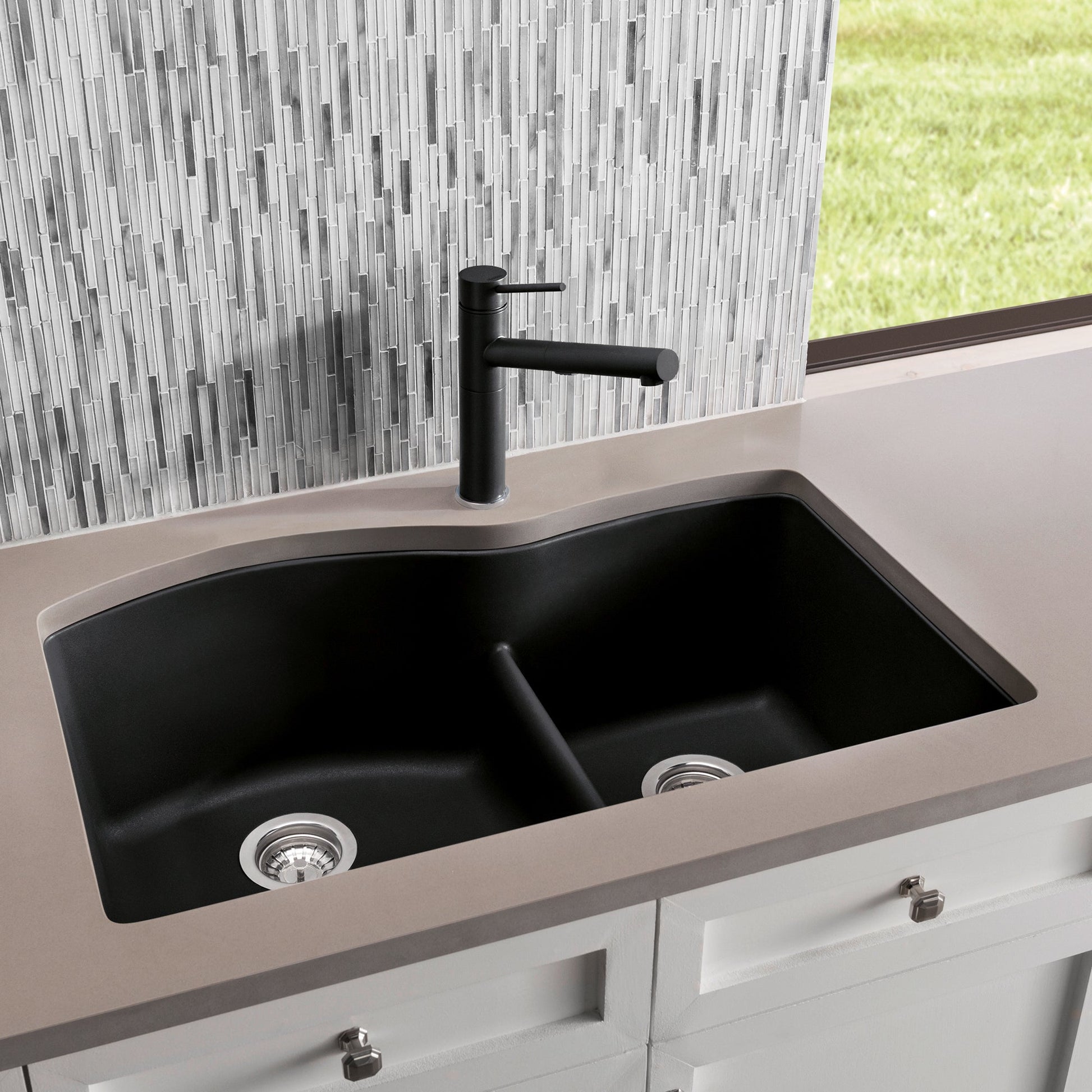 Blanco 32" Diamond 1-3/4 Low Divide Silgranit Kitchen Sink