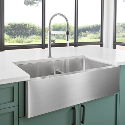 Quatrus R15 33" 60/40 Double Bowl Apron-Front Stainless Steel Farmhouse Sink with Low Divide - 525242