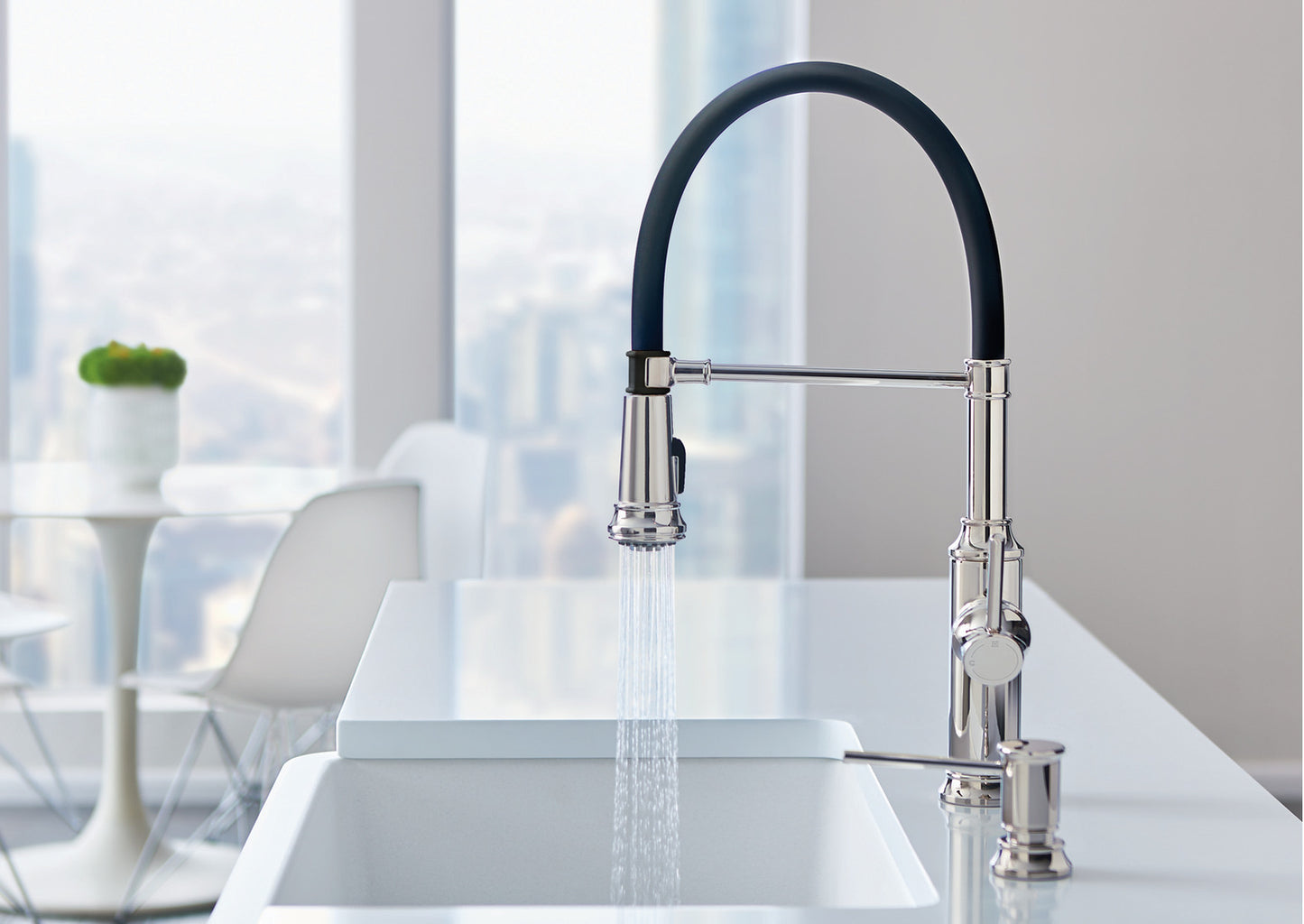 Blanco Empressa Semi-Pro Kitchen Faucet 1.5 GPM