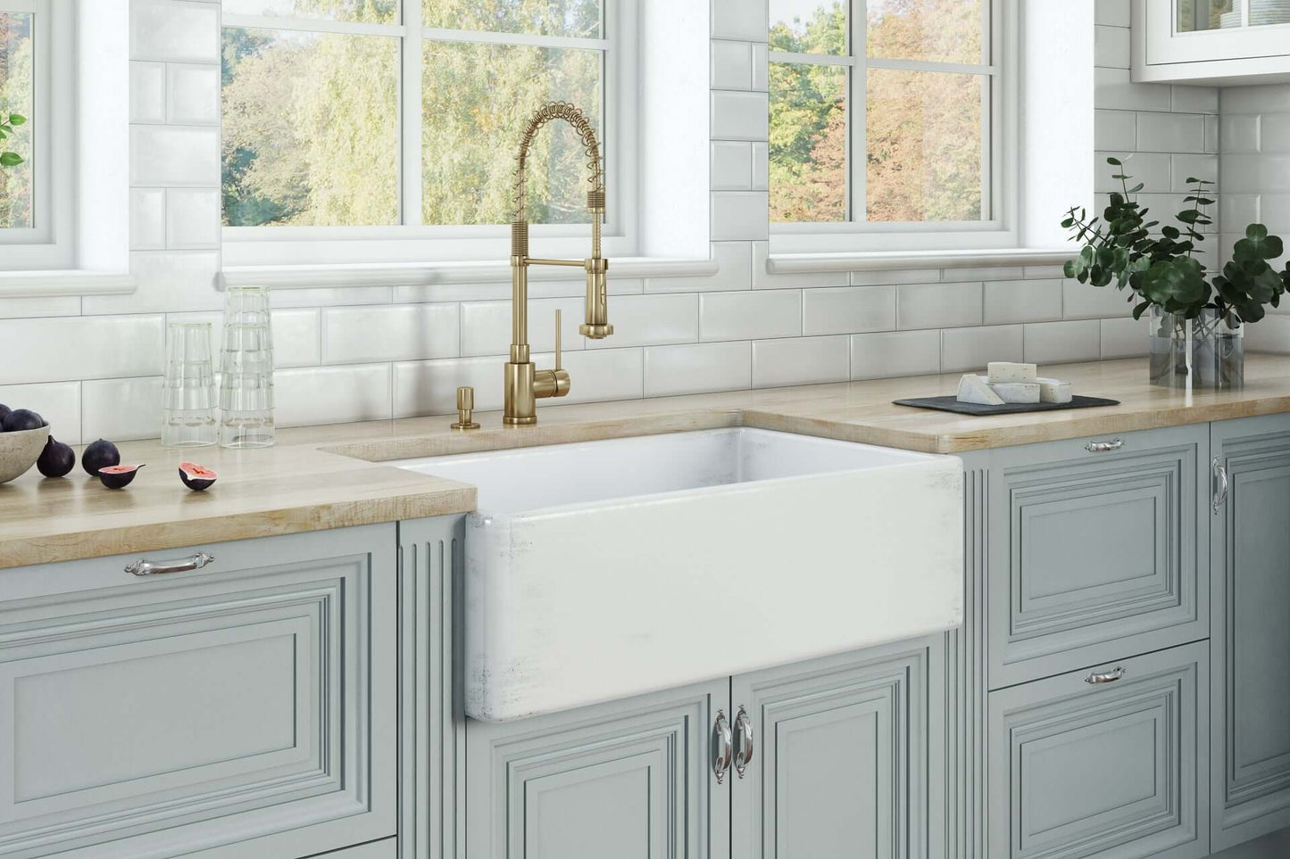 Ruvati 33 x 20 inch Fireclay Reversible Farmhouse Apron-Front Kitchen Sink Single Bowl - Biscuit - RVL2300BS